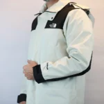 نمای پشت سویشرت مردانه NORTHFACE کد 2368 رنگ استخوانی