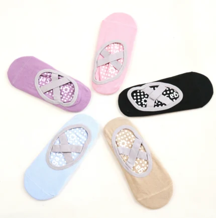 جوراب پیلاتس و یوگا زنانه ترمزدار 1305