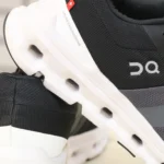 کفش مردانه رانینگ آن on cloud runner 101 - Image 22