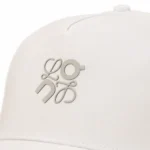 جزئیات لوگوی کلاه کپ آن کد 521 سفید